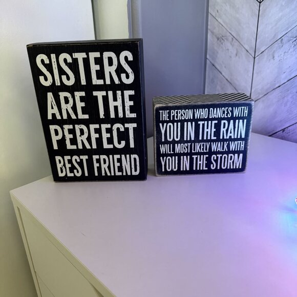 Wall Decor - Picture 1 of 1